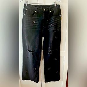 NWT super high rise butterfly jeans. Junior size 13-black
